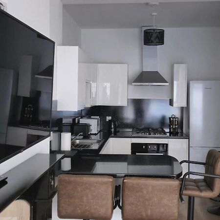 Montgomery Central Apartment Edinburgh Bagian luar foto