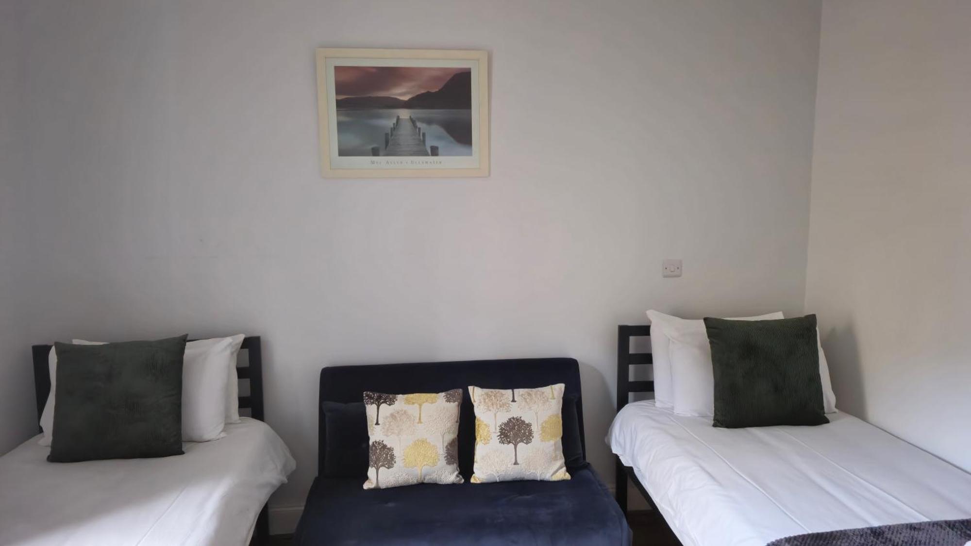 Montgomery Central Apartment Edinburgh Bagian luar foto