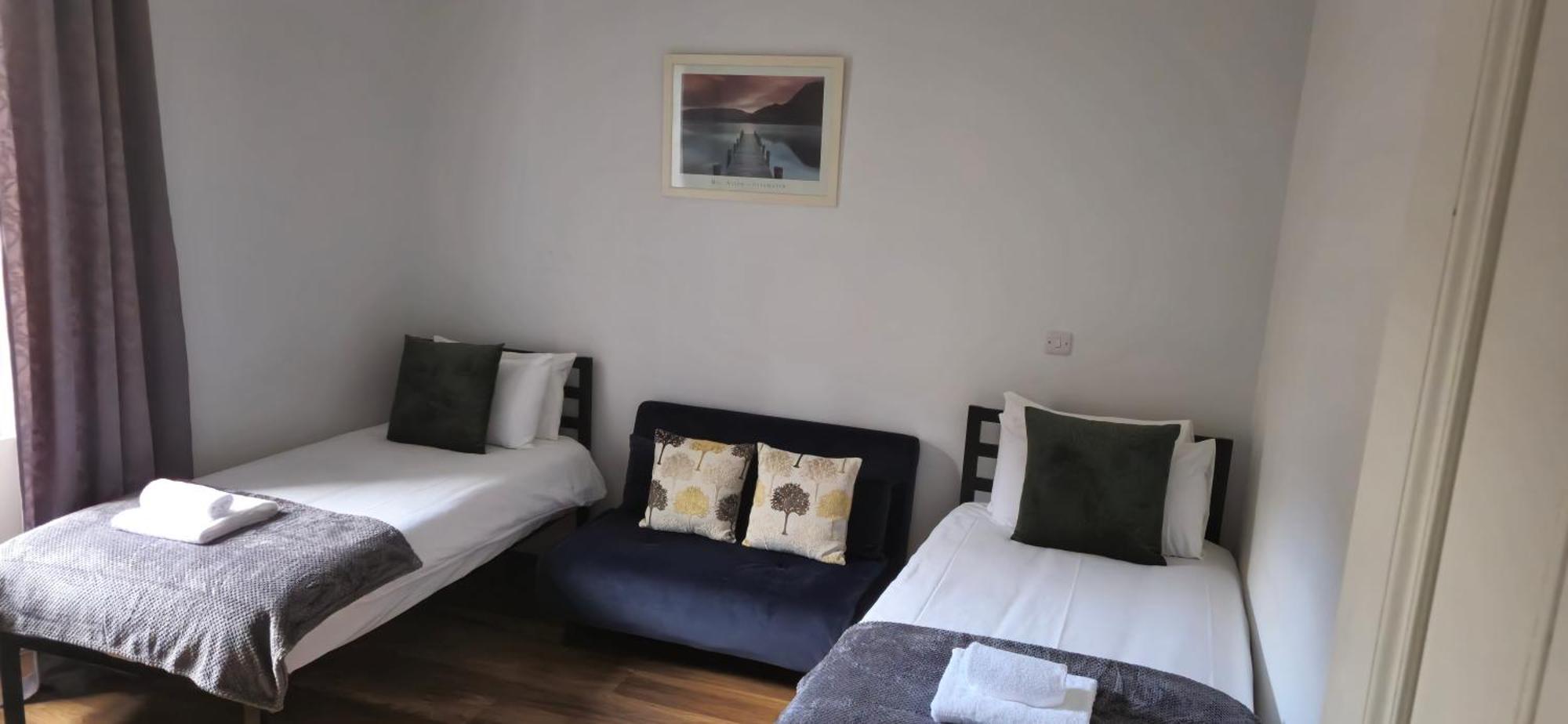 Montgomery Central Apartment Edinburgh Bagian luar foto
