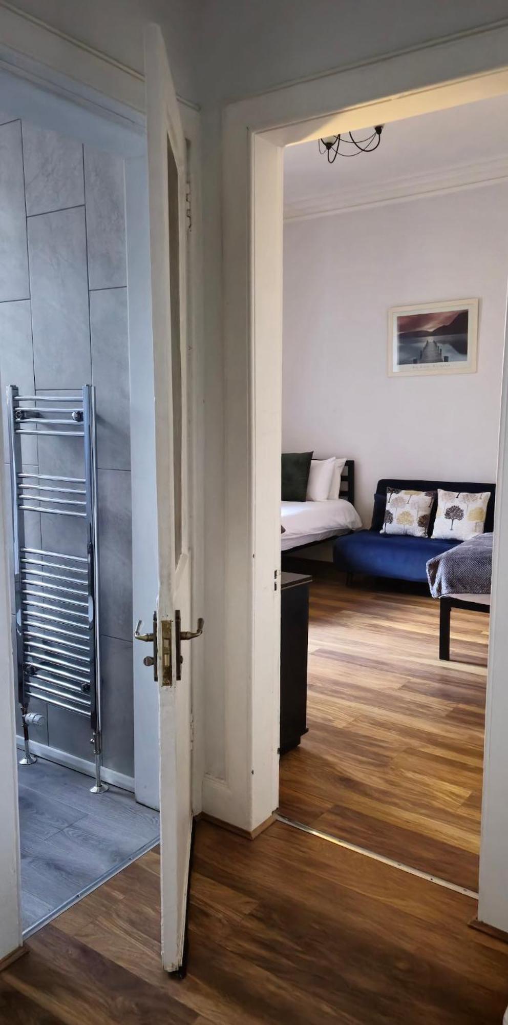 Montgomery Central Apartment Edinburgh Bagian luar foto