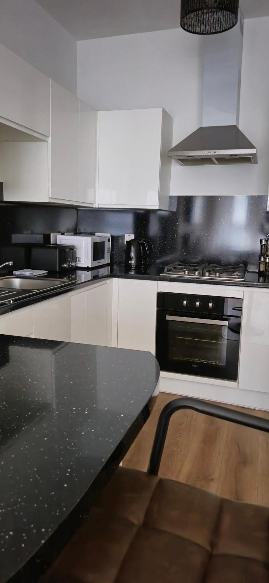 Montgomery Central Apartment Edinburgh Bagian luar foto