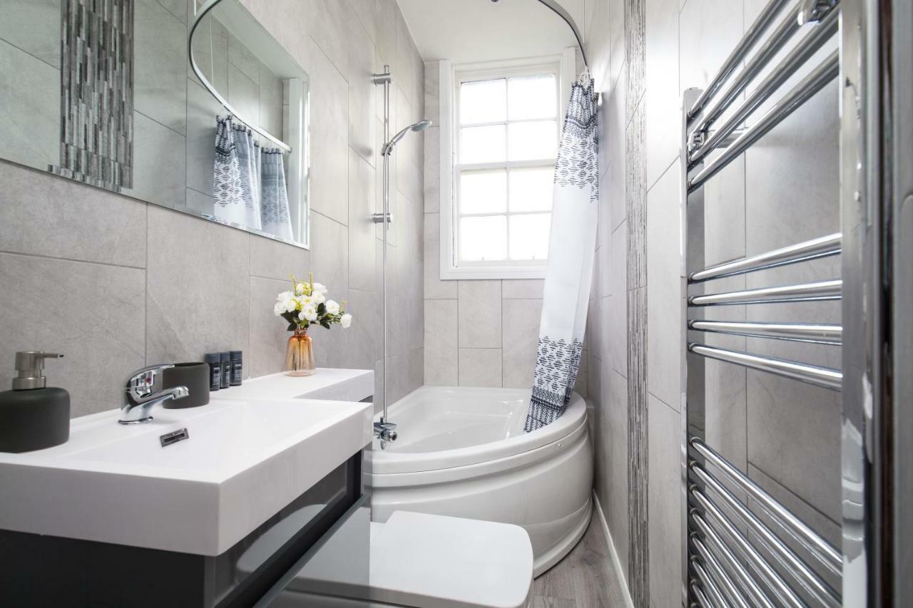 Montgomery Central Apartment Edinburgh Bagian luar foto